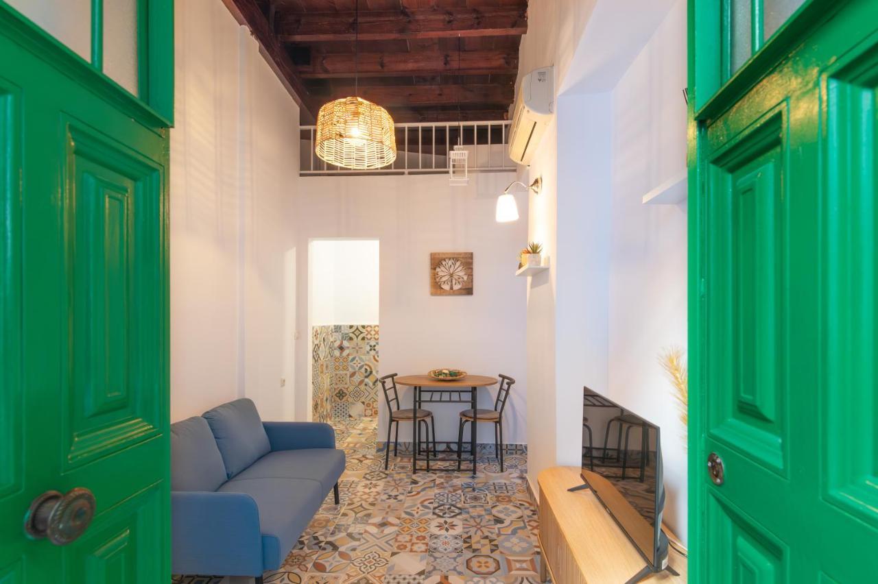 Apartamento Segunda Puerta Centro Historico Севиля Екстериор снимка