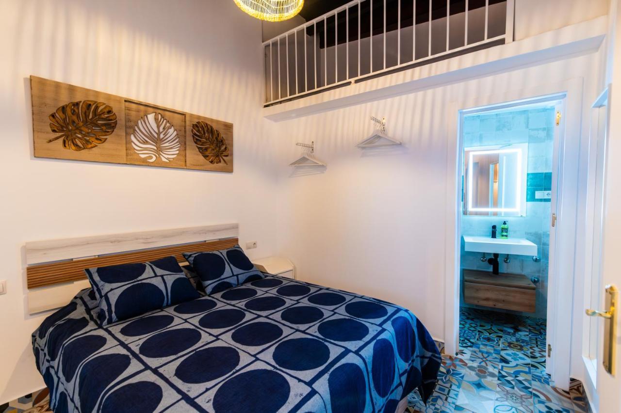 Apartamento Segunda Puerta Centro Historico Севиля Екстериор снимка